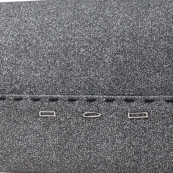 VBH Manila - Silver Glitter - Envelope Clutch - Picture 6 of 8